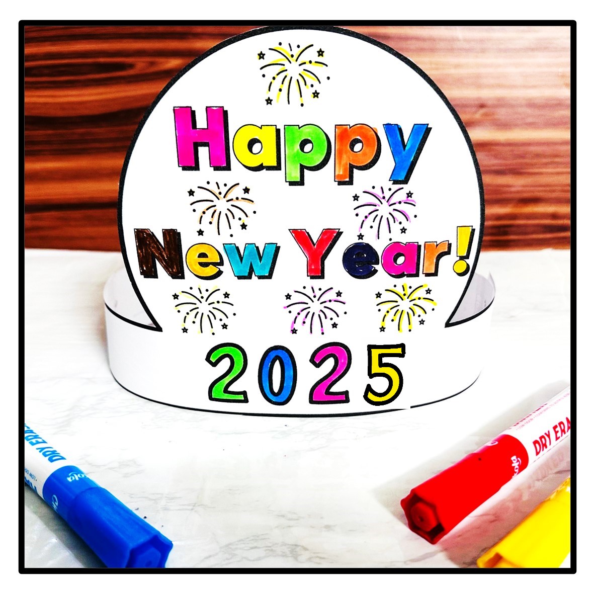 new years 2025 name hat/crown free printable - zippi kids